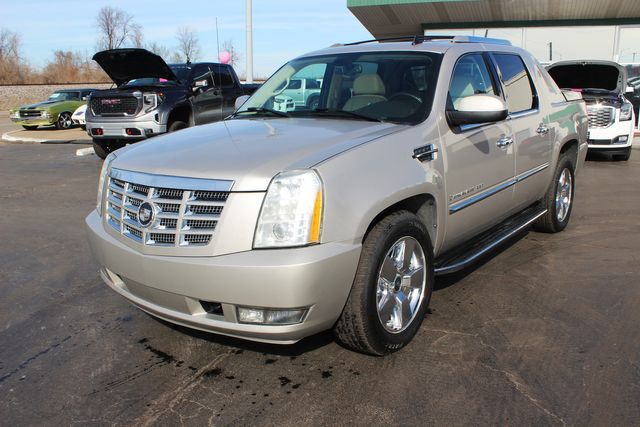 2007 Cadillac Escalade EXT AWD | Granite City, Illinois | MasterCars Company Inc. 2007 Cadillac Escalade EXT AWD | Granite City, Illinois | MasterCars Company Inc.