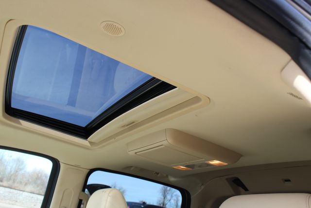 2007 Cadillac Escalade EXT AWD | Granite City, Illinois | MasterCars Company Inc. 2007 Cadillac Escalade EXT AWD | Granite City, Illinois | MasterCars Company Inc.