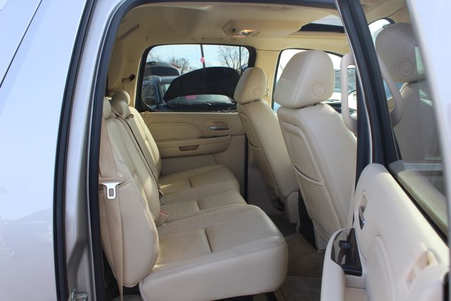 2007 Cadillac Escalade EXT AWD | Granite City, Illinois | MasterCars Company Inc.