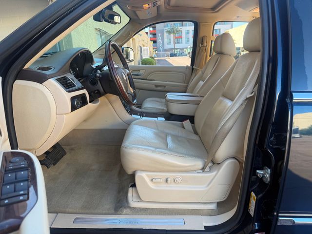 2007 Cadillac Escalade Base