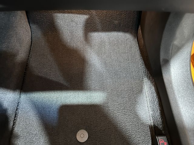 2007 Chevrolet Corvette Coupe 3LT, Z51, Glass Top, Auto, Chromes, Only 19k | Dallas, Texas | Corvette Warehouse 