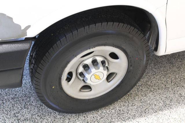 2007 Chevrolet Express Commercial Cutaway SRW | Roscoe, IL | Autoland Outlets 2007 Chevrolet Express Commercial Cutaway SRW | Roscoe, IL | Autoland Outlets