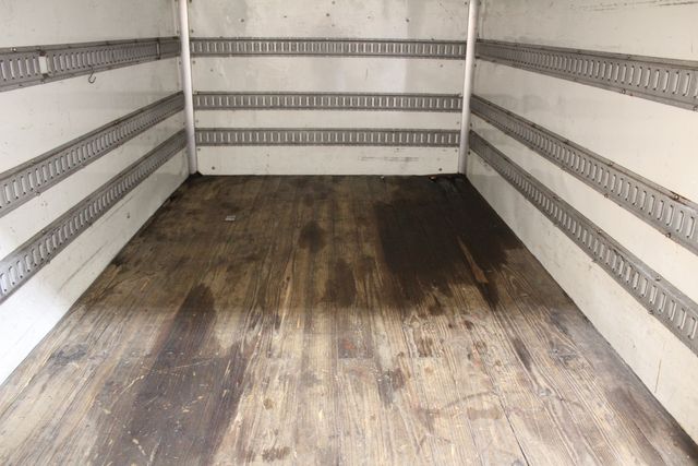 2007 Chevrolet Express Commercial Cutaway SRW | Roscoe, IL | Autoland Outlets 2007 Chevrolet Express Commercial Cutaway SRW | Roscoe, IL | Autoland Outlets