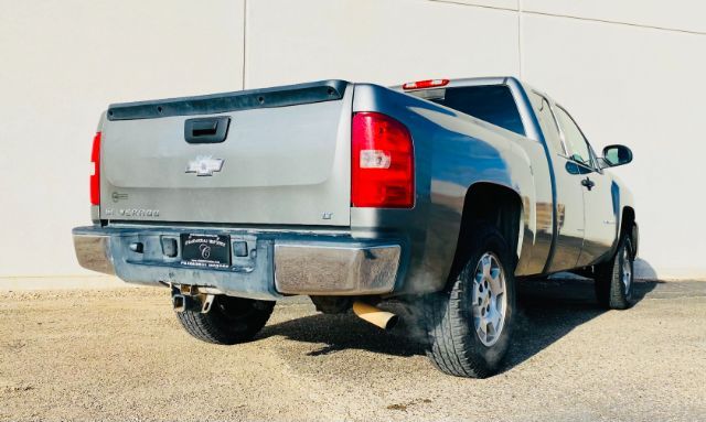 2007 Chevrolet Silverado 1500 LT1 Ext. Cab 2WD | Lubbock, TX | Chaparral Motors - Lubbock 2007 Chevrolet Silverado 1500 LT1 Ext. Cab 2WD | Lubbock, TX | Chaparral Motors - Lubbock