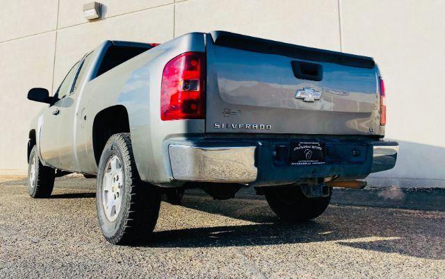 2007 Chevrolet Silverado 1500 LT1 Ext. Cab 2WD | Lubbock, TX | Chaparral Motors - Lubbock 2007 Chevrolet Silverado 1500 LT1 Ext. Cab 2WD | Lubbock, TX | Chaparral Motors - Lubbock