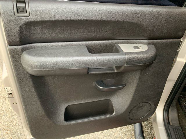 2007 Chevrolet Silverado 1500 LS | San Antonio, TX | Clear Choice Automotive South 2007 Chevrolet Silverado 1500 LS | San Antonio, TX | Clear Choice Automotive South