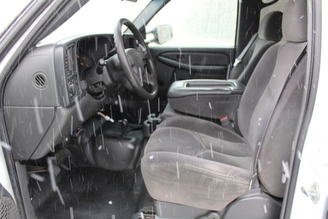 2007 Chevrolet Silverado 2500HD Long Bed 4WD | Roscoe, IL | Autoland Outlets 2007 Chevrolet Silverado 2500HD Long Bed 4WD | Roscoe, IL | Autoland Outlets