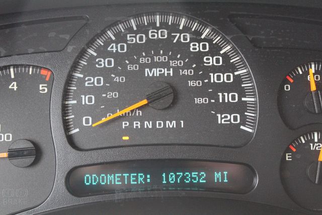 2007 Chevrolet Silverado 2500HD Long Bed 4WD | Roscoe, IL | Autoland Outlets 2007 Chevrolet Silverado 2500HD Long Bed 4WD | Roscoe, IL | Autoland Outlets