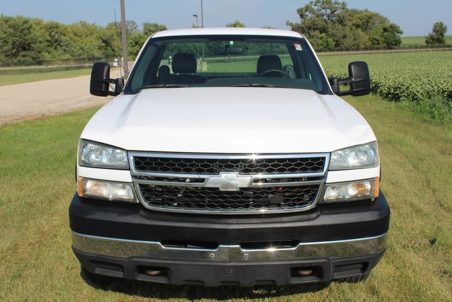 2007 Chevrolet Silverado 3500 Classic 4x4 Dumpbed Work Truck | Roscoe, IL | Autoland Outlets 2007 Chevrolet Silverado 3500 Classic 4x4 Dumpbed Work Truck | Roscoe, IL | Autoland Outlets