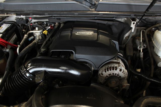 2007 Chevrolet Suburban 4wd 2500 LT | Roscoe, IL | Autoland Outlets 2007 Chevrolet Suburban 4wd 2500 LT | Roscoe, IL | Autoland Outlets