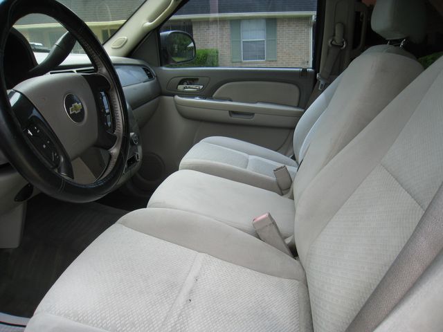 2007 Chevrolet Suburban LS | Conroe, TX | GNC Motors