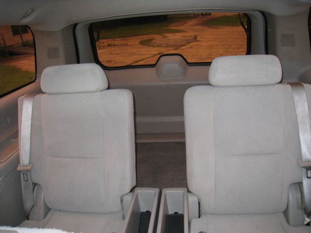 2007 Chevrolet Suburban LS | Conroe, TX | GNC Motors 2007 Chevrolet Suburban LS | Conroe, TX | GNC Motors