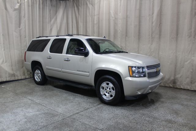 2007 Chevrolet Suburban LT | Roscoe, IL | Autoland Outlets
