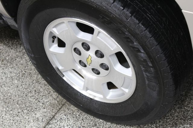 2007 Chevrolet Suburban LT | Roscoe, IL | Autoland Outlets