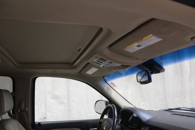 2007 Chevrolet Suburban LT | Roscoe, IL | Autoland Outlets 2007 Chevrolet Suburban LT | Roscoe, IL | Autoland Outlets