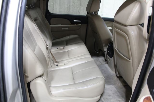 2007 Chevrolet Suburban LT | Roscoe, IL | Autoland Outlets