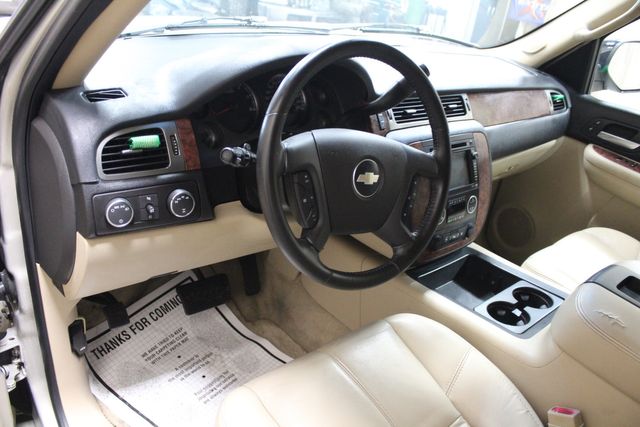 2007 Chevrolet Suburban LT | Roscoe, IL | Autoland Outlets