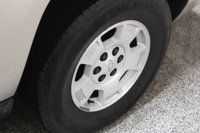 2007 Chevrolet Suburban LT | Roscoe, IL | Autoland Outlets