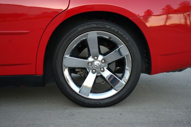 2007 Dodge Charger R/T Road/Track Package | Fresno, CA | 2K MOTORS 2007 Dodge Charger R/T Road/Track Package | Fresno, CA | 2K MOTORS