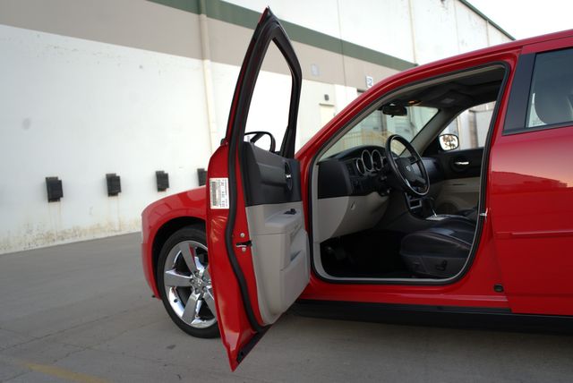 2007 Dodge Charger RT Road/Track | Fresno, CA | 2K MOTORS 2007 Dodge Charger RT Road/Track | Fresno, CA | 2K MOTORS