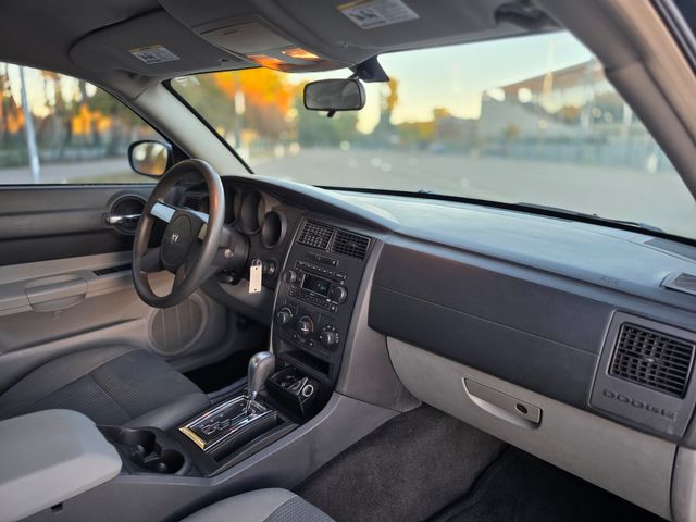 2007 Dodge Charger Base