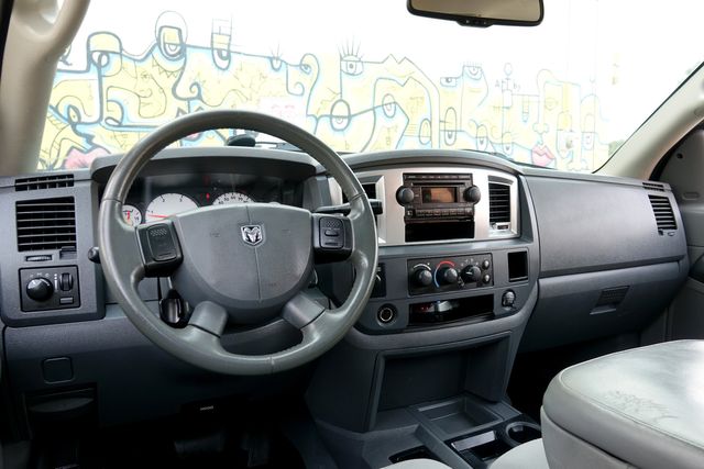 2007 Dodge Ram 2500 MEGA CAB SLT | Carrollton, TX | Perfect Motorcars 2007 Dodge Ram 2500 MEGA CAB SLT | Carrollton, TX | Perfect Motorcars