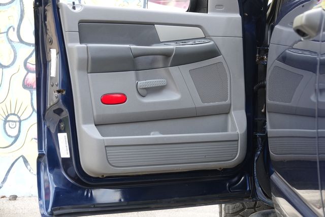 2007 Dodge Ram 2500 MEGA CAB SLT | Carrollton, TX | Perfect Motorcars 2007 Dodge Ram 2500 MEGA CAB SLT | Carrollton, TX | Perfect Motorcars