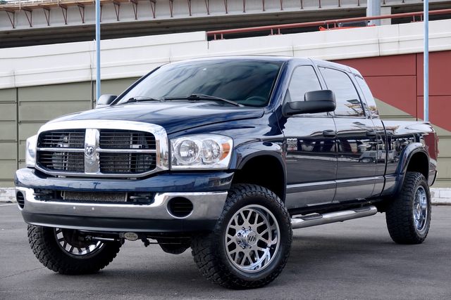 2007 Dodge Ram 2500 MEGA CAB SLT | Carrollton, TX | Perfect Motorcars 2007 Dodge Ram 2500 MEGA CAB SLT | Carrollton, TX | Perfect Motorcars