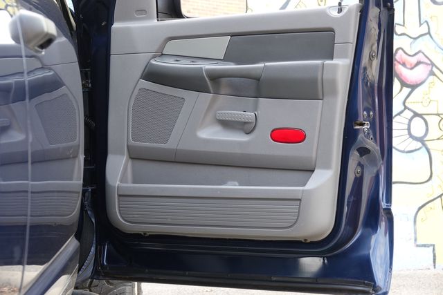 2007 Dodge Ram 2500 MEGA CAB SLT | Carrollton, TX | Perfect Motorcars 2007 Dodge Ram 2500 MEGA CAB SLT | Carrollton, TX | Perfect Motorcars