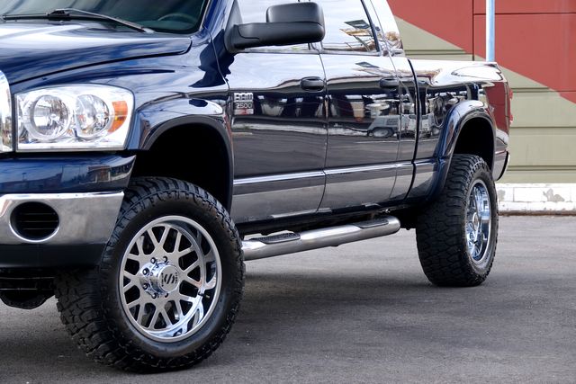 2007 Dodge Ram 2500 MEGA CAB SLT | Carrollton, TX | Perfect Motorcars 2007 Dodge Ram 2500 MEGA CAB SLT | Carrollton, TX | Perfect Motorcars