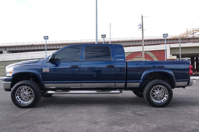 2007 Dodge Ram 2500 MEGA CAB SLT | Carrollton, TX | Perfect Motorcars 2007 Dodge Ram 2500 MEGA CAB SLT | Carrollton, TX | Perfect Motorcars