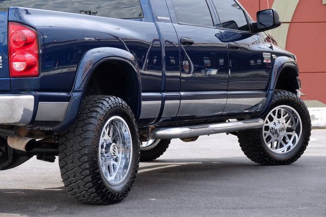 2007 Dodge Ram 2500 MEGA CAB SLT | Carrollton, TX | Perfect Motorcars 2007 Dodge Ram 2500 MEGA CAB SLT | Carrollton, TX | Perfect Motorcars