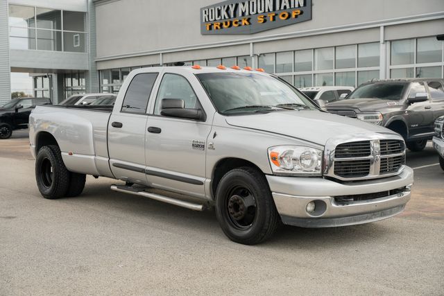 2007 Dodge Ram 3500 SLT LONG BED DRW RWD / 5.9L CUMMINS | Austin, TX | Rocky Mountain Truck Stop Austin
