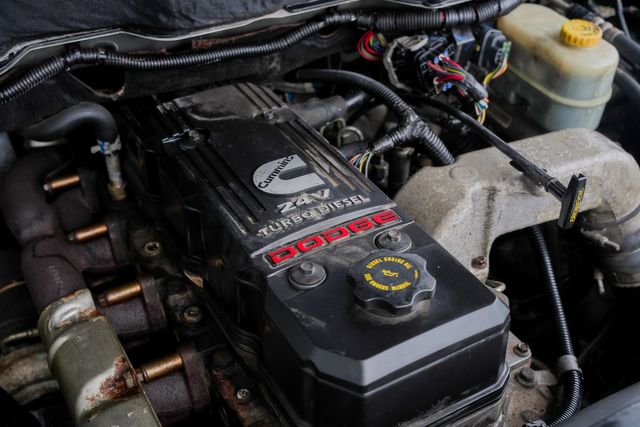 2007 Dodge Ram 3500 SLT LONG BED DRW RWD / 5.9L CUMMINS | Austin, TX | Rocky Mountain Truck Stop Austin