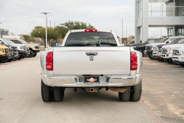 2007 Dodge Ram 3500 SLT LONG BED DRW RWD / 5.9L CUMMINS | Austin, TX | Rocky Mountain Truck Stop Austin