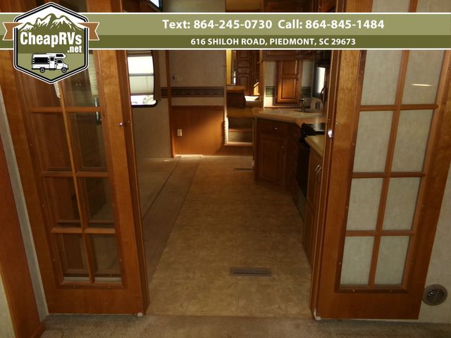 2007 Dutchmen Grand Junction 37QSL 37qsl | Piedmont, SC | Cheap RV's LLC 2007 Dutchmen Grand Junction 37QSL 37qsl | Piedmont, SC | Cheap RV's LLC