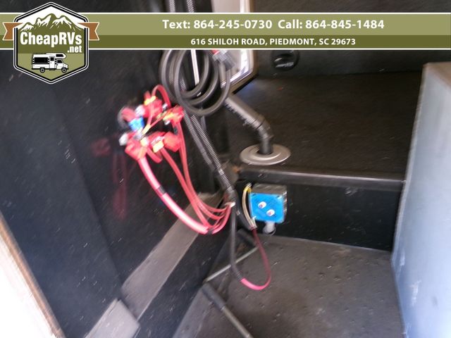 2007 Dutchmen Grand Junction 37QSL 37qsl | Piedmont, SC | Cheap RV's LLC 2007 Dutchmen Grand Junction 37QSL 37qsl | Piedmont, SC | Cheap RV's LLC