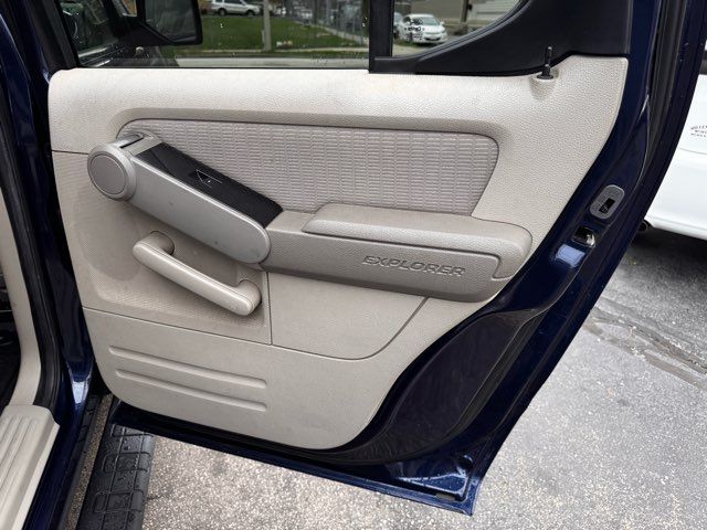 2007 Ford Explorer Sport Trac XLT