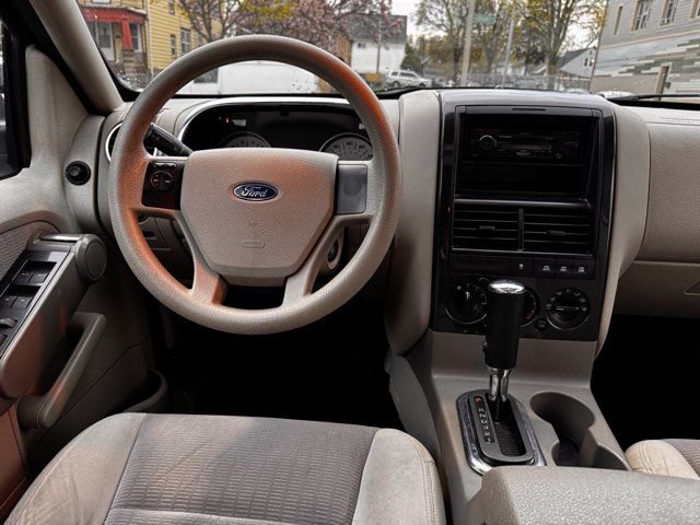 2007 Ford Explorer Sport Trac XLT