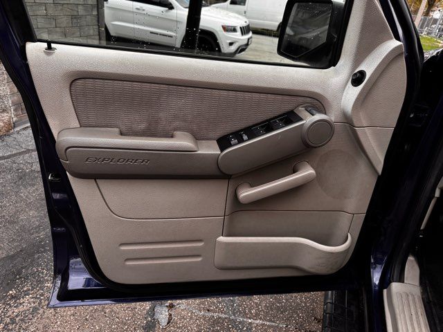 2007 Ford Explorer Sport Trac XLT