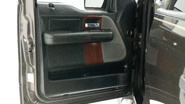 2007 Ford F-150 Lariat 4dr SuperCrew 4x4 Styleside 6.5 ft. SB | Houston, TX | Houston Auto Credit 2007 Ford F-150 Lariat 4dr SuperCrew 4x4 Styleside 6.5 ft. SB | Houston, TX | Houston Auto Credit