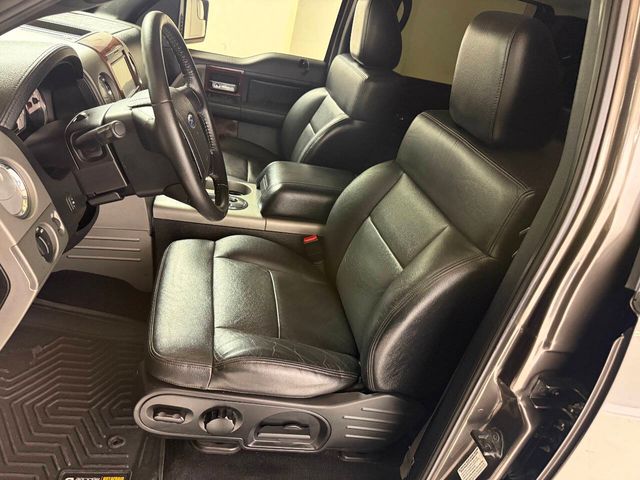 2007 Ford F-150 Lariat 4dr SuperCrew 4x4 Styleside 6.5 ft. SB | Houston, TX | Houston Auto Credit 2007 Ford F-150 Lariat 4dr SuperCrew 4x4 Styleside 6.5 ft. SB | Houston, TX | Houston Auto Credit