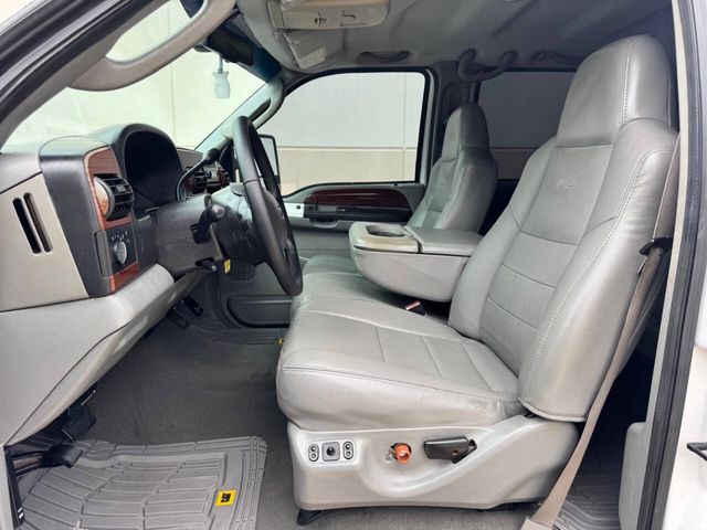 2007 Ford F-250 Super Duty Lariat 4dr Crew Cab 4WD SB | Houston, TX | Houston Auto Credit