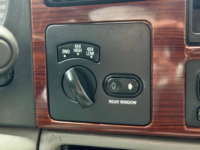 2007 Ford F-250 Super Duty Lariat 4dr Crew Cab 4WD SB | Houston, TX | Houston Auto Credit 2007 Ford F-250 Super Duty Lariat 4dr Crew Cab 4WD SB | Houston, TX | Houston Auto Credit