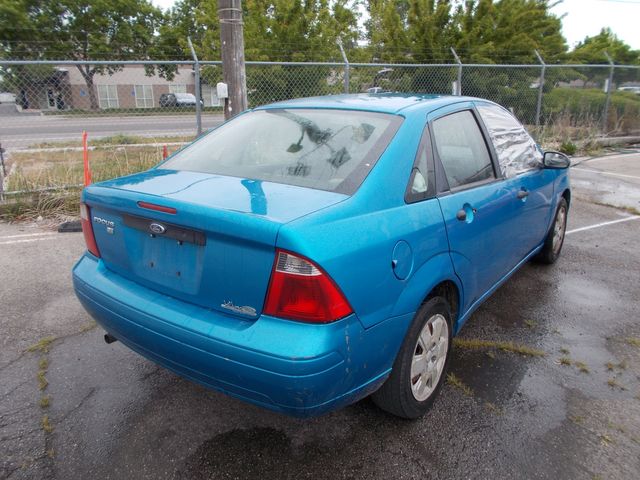 2007 Ford Focus ZX4 SES