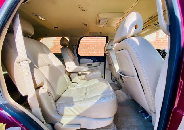 2007 GMC Yukon Denali AWD | Lubbock, TX | Chaparral Motors - Lubbock 2007 GMC Yukon Denali AWD | Lubbock, TX | Chaparral Motors - Lubbock