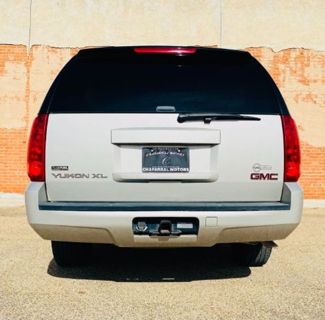 2007 GMC Yukon XL SLT-2 1/2 Ton 2WD | Lubbock, TX | Chaparral Motors - Lubbock 2007 GMC Yukon XL SLT-2 1/2 Ton 2WD | Lubbock, TX | Chaparral Motors - Lubbock