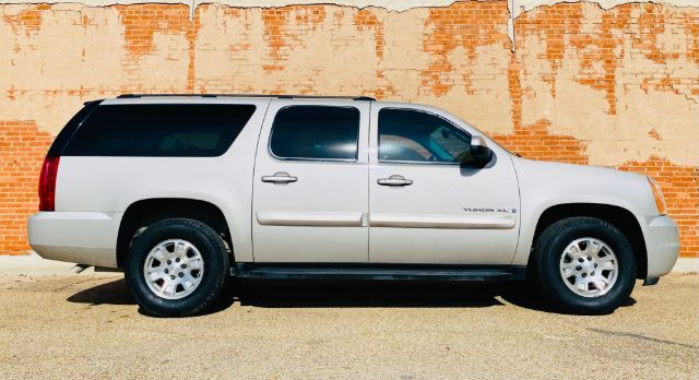 2007 GMC Yukon XL SLT-2 1/2 Ton 2WD | Lubbock, TX | Chaparral Motors - Lubbock 2007 GMC Yukon XL SLT-2 1/2 Ton 2WD | Lubbock, TX | Chaparral Motors - Lubbock