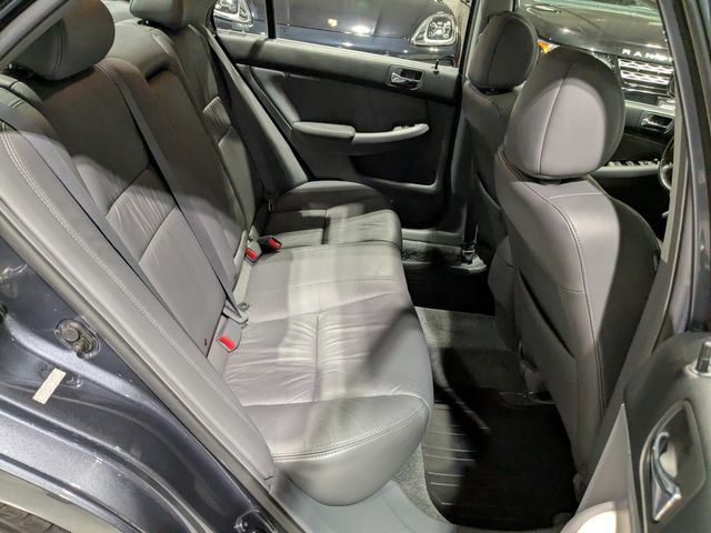 2007 Honda Accord EX-L V-6 w/Navi | Lake Forest IL | Executive Motor Carz 2007 Honda Accord EX-L V-6 w/Navi | Lake Forest IL | Executive Motor Carz