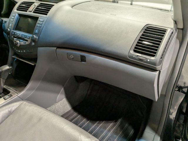 2007 Honda Accord EX-L V-6 w/Navi | Lake Forest IL | Executive Motor Carz 2007 Honda Accord EX-L V-6 w/Navi | Lake Forest IL | Executive Motor Carz